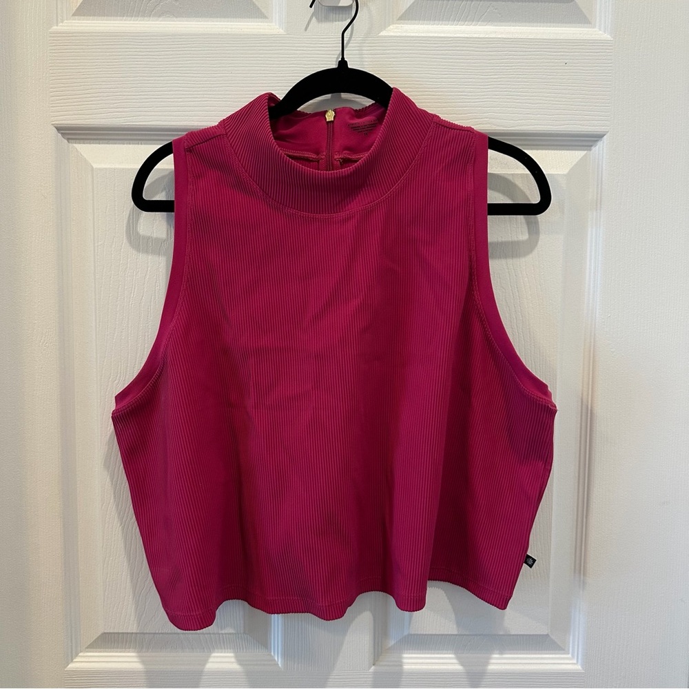 LIKE NEW - Athleta x Alicia Keys 3X Pink Crop